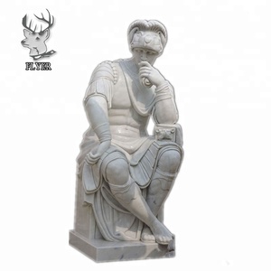 Statue en marbre blanc grandeur nature du célèbre athlète nu Discobolus - Product Image 5