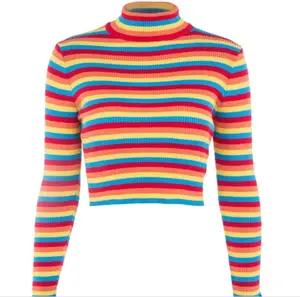 Sexy stretto dolcevita variopinto del rainbow multi delle donne a righe ritagliata top maglione