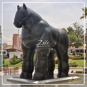 El famoso artista Fernando Botero bronce escultura de caballo para la venta - Product Image 1