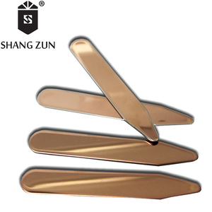 Los fabricantes de oro rosa <span class=keywords><strong>collar</strong></span> de moda de los hombres traje de accesorios de <span class=keywords><strong>metal</strong></span> de encargo <span class=keywords><strong>collar</strong></span> refuerzos de acero inoxidable cuello - Product Image 3