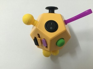 Đồ chơi EDC tay chống căng thẳng cứu trợ lo lắng Antistress Magic Cube đồ chơi cho người lớn trẻ em ADHD austim 12 bên nhựa - Product Image 5