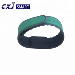 Tùy Chỉnh Rfid Dây Đeo Cổ Tay Giá Silicone Rfid Dây Đeo Cổ Tay/Vòng Đeo Tay NFC TAG Không Thấm Nước Rfid Band