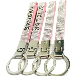 אופנה צבעוני מתכת keychain עם ריינסטון wristlet keychain עם לוגו מותאם אישית keychain