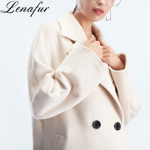 <span class=keywords><strong>Abrigo</strong></span> holgado <span class=keywords><strong>de</strong></span> lana y Cachemira con doble botonadura y mangas tipo kimono con silueta italiana - Product Image 4