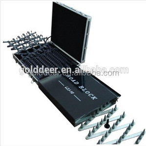 Stopping Car Equipments/Solutions Tire Deflation Device Road Safety Stinger <strong>Spike</strong> System Block <strong>Barrier</strong> for Vehicle Interception - Product Image 5