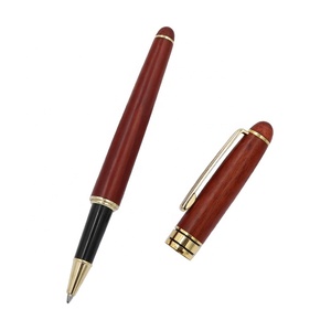 <span class=keywords><strong>Penna</strong></span> di legno Set Con Il Caso di Esposizione di Legno Belle Stilografica <span class=keywords><strong>Punta</strong></span> della <span class=keywords><strong>Penna</strong></span>