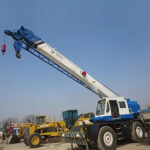 عربة برافعة مستعملة Tadano TL250E ، اليابان 25Ton رافعة