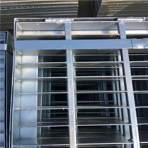 <span class=keywords><strong>Grille</strong></span> en acier pour gouttière - Product Image 5