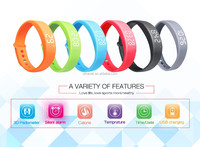 Montre avec rappel par vibration, calculateur de calories, bracelet en silicone