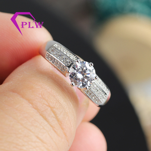 Anillo de compromiso de gemas para joyas Provence Gems 6.5mm DEF Color Moissanite Gold Engagement Ring para hombres - Product Image 5