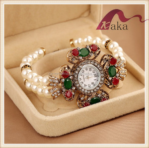 Date main femmes fleur forme bracelet colock attched rose or multcolor cristal bracelet belle perle pour les femmes - Product Image 3