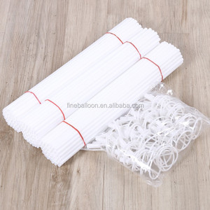 Bóng Và Cốc Bằng Nhựa Dài 40 Cm - Product Image 1