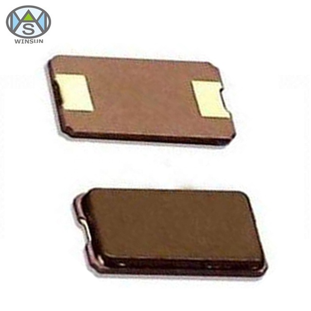 SMD 8045 8.0 X 4.5 mm 16MHZ 50MHZ Quartz Crystal Resonator for AI