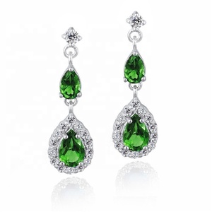 Nuovi <span class=keywords><strong>Orecchini</strong></span> <span class=keywords><strong>Pendenti</strong></span> alla Moda con Zirconi a Forma di Goccia <span class=keywords><strong>Blu</strong></span>, Rossi e Verdi, Miglior Regalo per Donne - Product Image 6