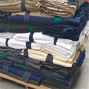 Articles en tissu excédentaires d'entrepôt d'exportation, tissus coupés en pur coton, vendus au kilo, tissu 100% coton - Product Image 5