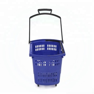 De plástico de colores de <span class=keywords><strong>la</strong></span> cesta de <span class=keywords><strong>la</strong></span> compra con mango para supermercado - Product Image 2