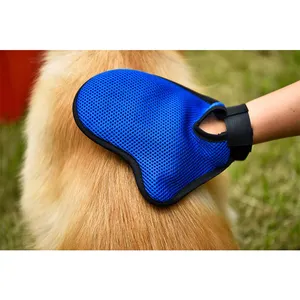 2018 Trending Pet Grooming Bathing Tools Pet Grooming Glove Pet Product