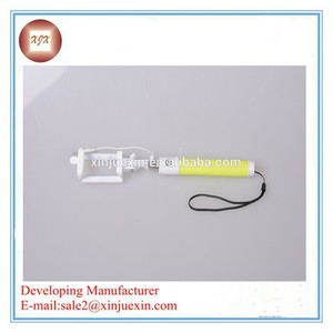 nouveau 2015 monopode selfie rod pour <span class=keywords><strong>le</strong></span> cadeau - Product Image 2