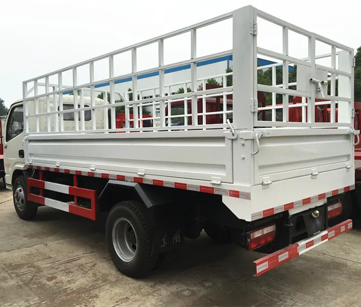 DFAC 4x2 פרות מטען משאית, 3-4T הבקר תחבורה משאיות על מכירה באיחוד האמירויות