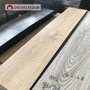 6.5 Mm Tahan Air Deep Embossed Permukaan PVC Laminate Flooring