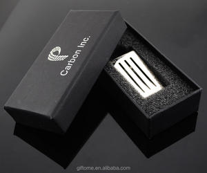 Custom Cool <span class=keywords><strong>Promo</strong></span> Accessoire Innovatieve Koolstofvezel Geld Clip Heren Roestvrij Staal Mode Accessoire Bulk Metaal Casting - Product Image 6