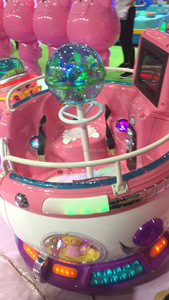 Máquina de columpio giratoria con monedas para niños, versión en inglés, popular para interiores - Product Image 3