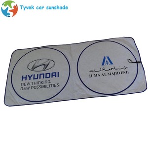 Pare-soleil de fenêtre de voiture en Tyvek blanc, pare-soleil de pare-brise de voiture pliable avec design personnalisé - Product Image 2