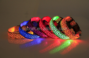 QQPET Wunderschönes LED-Haustier licht LED-Halsband Licht LED-Blitz Hunde halsband - Product Image 3