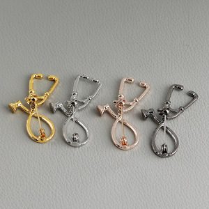 Broche Médico de Aleación con Forma de Estetoscopio de <span class=keywords><strong>Doctor</strong></span> Misterioso GT - Product Image 4