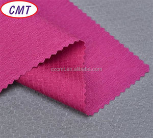 <span class=keywords><strong>Tissu</strong></span> Oxford en polyester jacquard <span class=keywords><strong>nid</strong></span> <span class=keywords><strong>d</strong></span>'<span class=keywords><strong>abeille</strong></span> enduit PU 600D imperméable motif Dragon Dansant pour sacs de montagne - Product Image 5