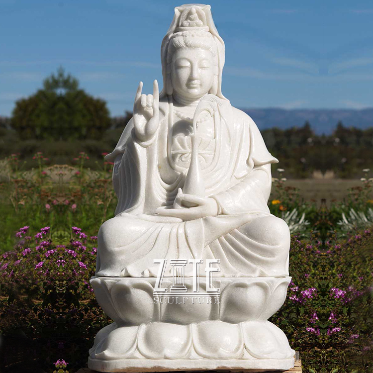 古美術　彫刻　石彫　大理石風　観音様　立像 蓮台座の観音菩薩彫像 慈悲と慈愛の女神観音 白い大理石風仕上げ彫刻