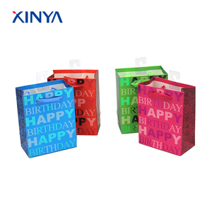 <span class=keywords><strong>Simple</strong></span> style <span class=keywords><strong>pas</strong></span> <span class=keywords><strong>cher</strong></span> heureux d'anniversaire slogan imprimé papier cadeau sac d'emballage - Product Image 2