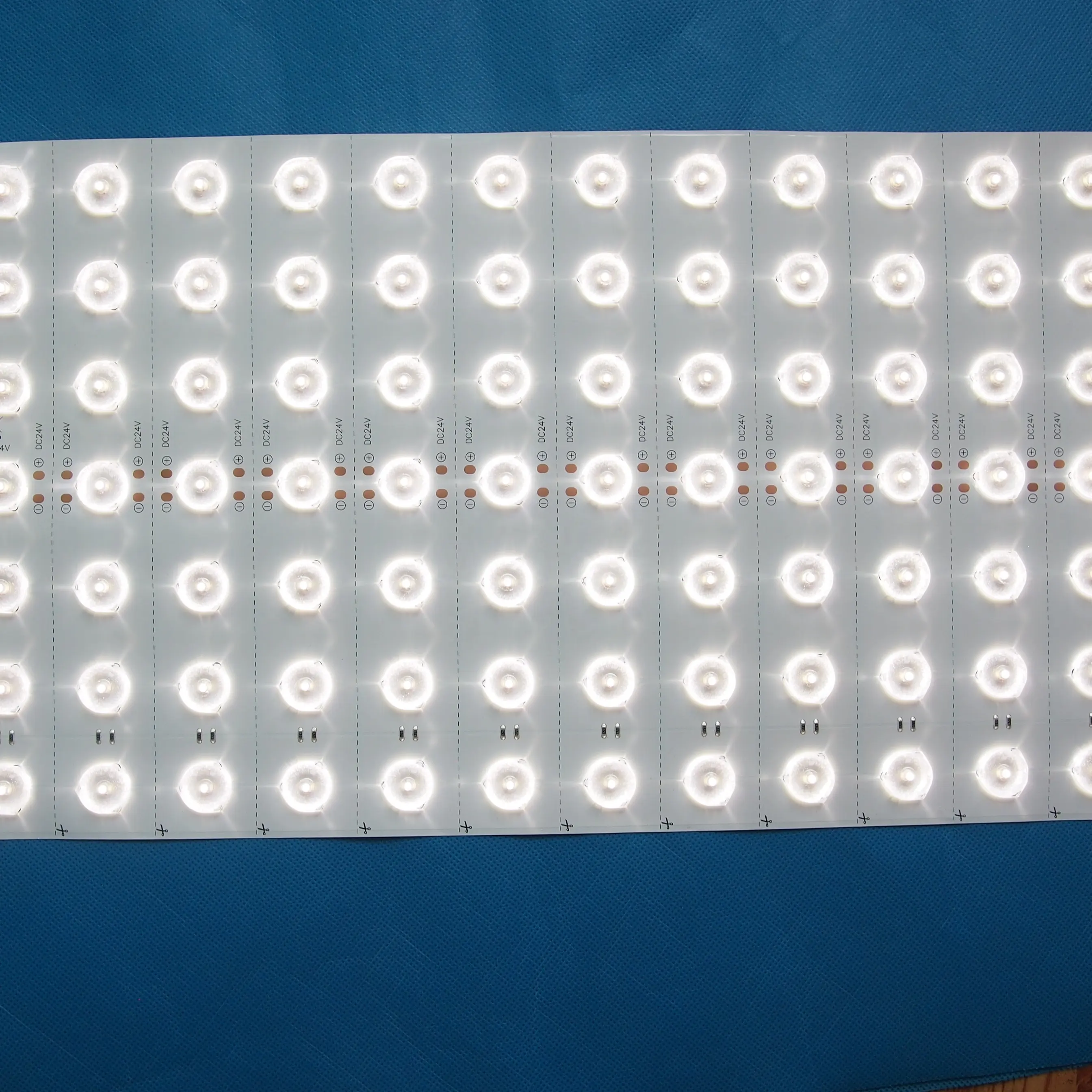 160 도 렌즈 높은 cri90 유연한 Led 패널 시트 1-Led-Cuttable CRI95 백라이트 표지판 광고 라이트 박스