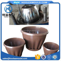 Moule de pot de fleurs en plastique OEM sur mesure de conception supérieure avec trous d'aération pour usage domestique
