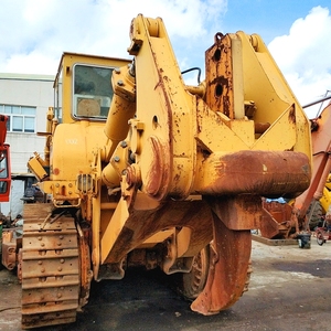 Bulldozer KOMATSU de segunda mano a la venta, excelente rendimiento con caja de cambios de componentes básicos - Product Image 1