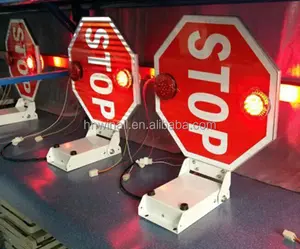Reflektierende bushaltestelle sicherheitszeichen