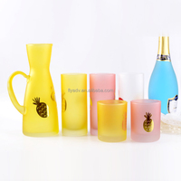 Vente en gros de carafes décoratives en verre coloré, verres à vin, gobelets pour mariage