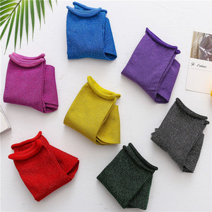 <span class=keywords><strong>Chaussettes</strong></span> coréennes solides à paillettes scintillantes pour femmes sans commande minimale personnalisées - Product Image 5