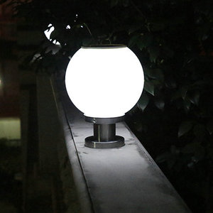 250MM globe Pillar lights Acrylic shape Outdoor Fence Solar LED Ball Gate Light Solar Powered Pillar Light With Ball Feature