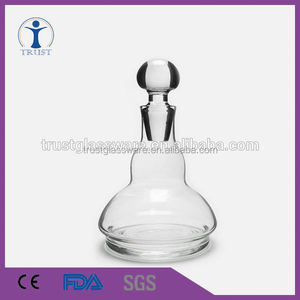 Vente chaude Sans Plomb Antique <span class=keywords><strong>carafe</strong></span> <span class=keywords><strong>en</strong></span> <span class=keywords><strong>verre</strong></span> avec <span class=keywords><strong>bouchon</strong></span> - Product Image 1