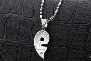 Oro y Plata colores costura <span class=keywords><strong>en</strong></span> forma de corazón dice amor pareja amor colgante collar regalo de <span class=keywords><strong>Navidad</strong></span> - Product Image 4