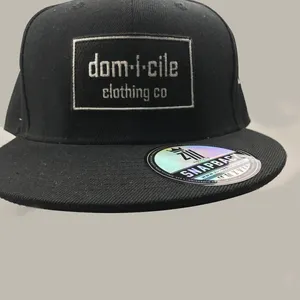 Özelleştirilmiş yüksek kalite toptan yeni stil dönemi snapback kap