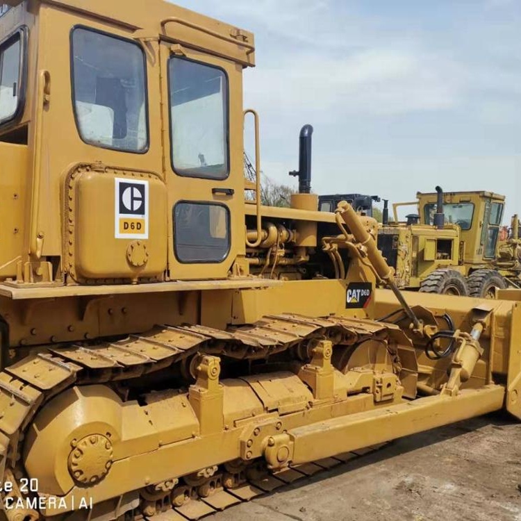 اليابانية المستخدمة CAT D6D d6h d7h d8 بلدوزر