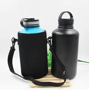 Wholesales garrafa de água a vácuo, 64oz, haste personalizada de garrafa de água de aço inoxidável isolado com transportador de haste de neoprene preto