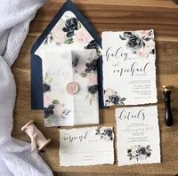 Carte d'invitation florale personnalisée avec enveloppes en vélin et sceau en cire, carton de fête de mariage