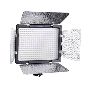 Offres Spéciales YONGNUO YN300 III A MENÉ LA Lumière Vidéo 3200K-5500K A MENÉ LA Lumière VIDÉO Avec Barndoor Photographique a mené la lampe de panneau pour DSLR