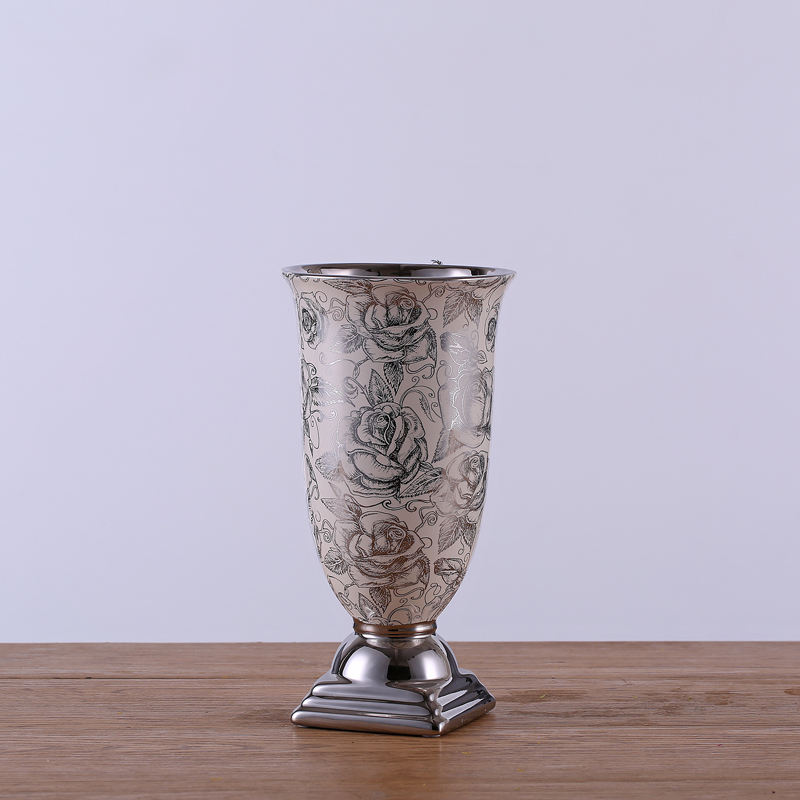 激安セール モダンスタイル シルバーベース 宮殿風シルバーローズ 花瓶
