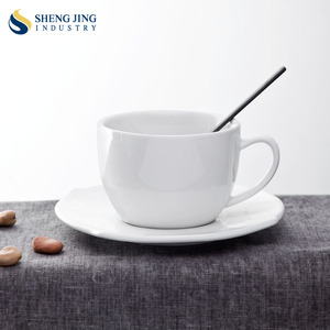 LOGOTIPO personalizado Moderno Antiguo <span class=keywords><strong>de</strong></span> la Forma Redonda <span class=keywords><strong>de</strong></span> Porcelana Blanca 210 ml Taza <span class=keywords><strong>de</strong></span> Té y Platillo - Product Image 1