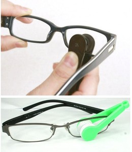 Limpiador <span class=keywords><strong>de</strong></span> lentes <span class=keywords><strong>de</strong></span> llavero ABS promocional, práctico limpiador <span class=keywords><strong>de</strong></span> gafas con tipo llavero - Product Image 4