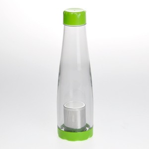 Jarra de infusión acrílica de 1500ml con colador incorporado - Product Image 2